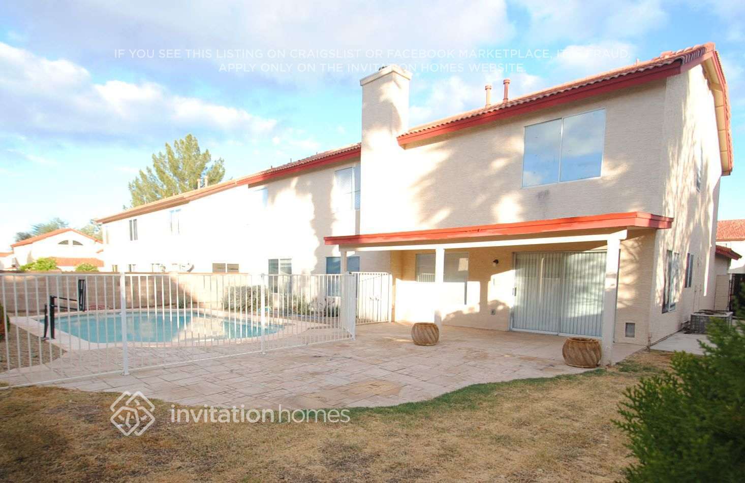 Building Photo - 11411 W Primrose Dr