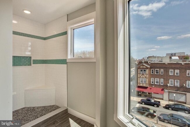 Building Photo - 1811 Ridge Ave