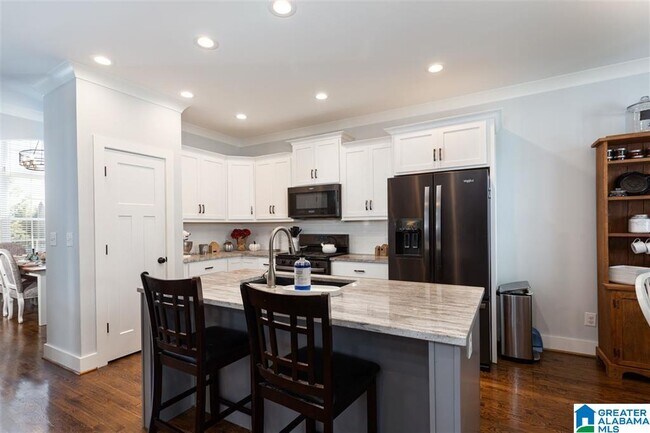 Building Photo - 1011 Creel Dr