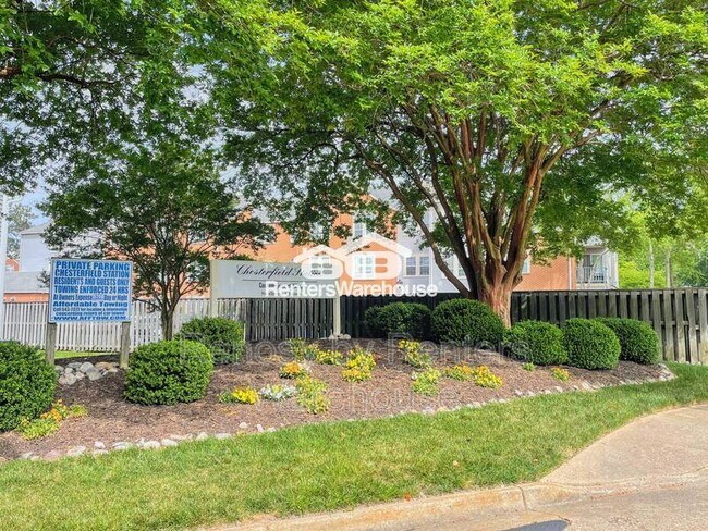 Building Photo - 1843 Chantilly Ct