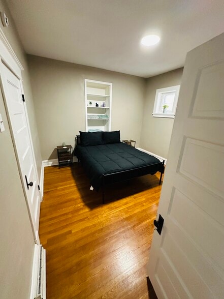 Building Photo - 6451 S Kingshighway Blvd