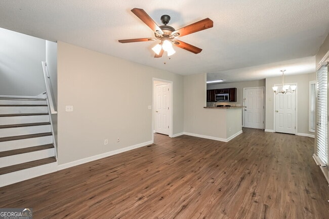 Building Photo - 454 Saddle Shoal Trail