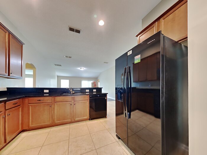 Building Photo - 83195 Purple Martin Dr