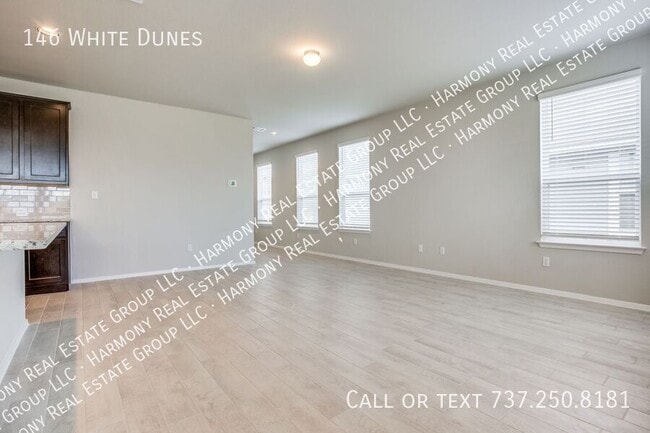 Building Photo - 146 White Dunes Dr