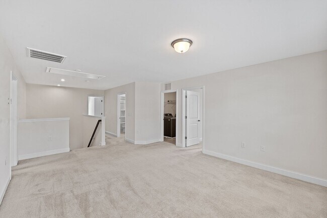 Building Photo - Spacious 4bd/3ba in Franklinton