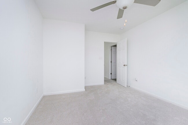 Building Photo - 5844 Cherrywood Ln