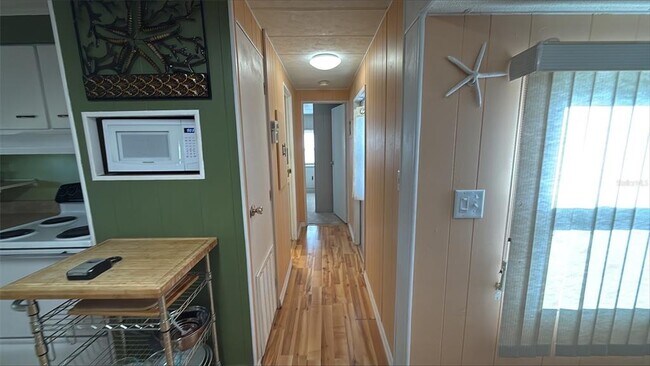 Building Photo - 3037 88th St Cir E