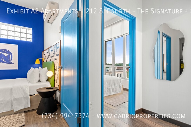 Building Photo - Exhibit A2 Apartments - 212 S. Fourth -The Signature - 2 Bed/1 Bath