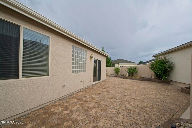 Building Photo - 1558 Teal Dr