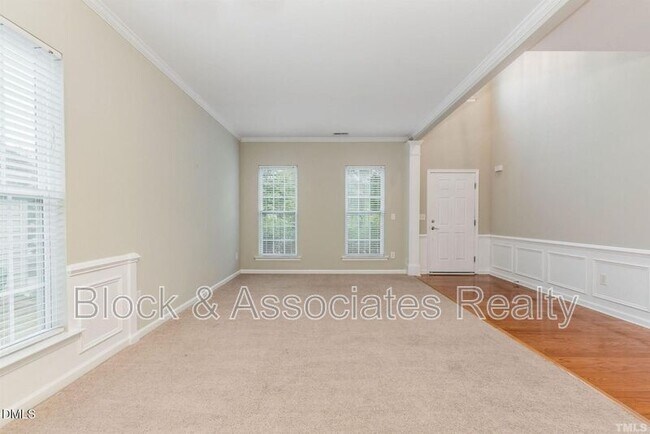 Building Photo - 2101 Addenbrock Dr