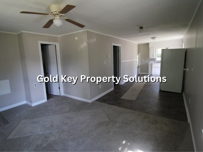 Building Photo - 2 BR 1 BA House with Covered Front Porch (NO SECTION 8)