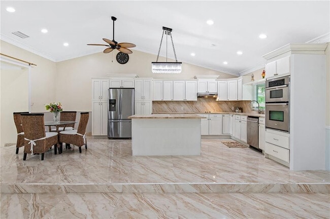 Building Photo - 6344 NW 74th Terrace