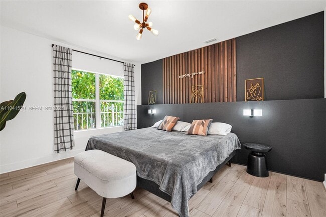 Building Photo - 37 NW 47th St