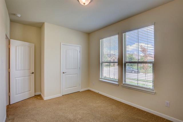 Building Photo - 9133 Edenberry Ln