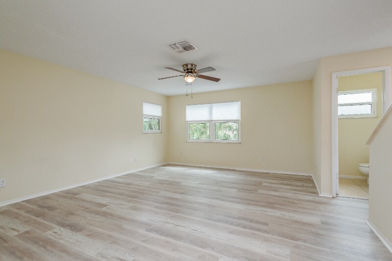 Building Photo - 812 E Gulf Blvd