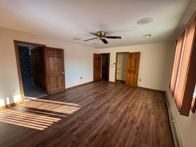 Building Photo - 651 Aldrich Rd