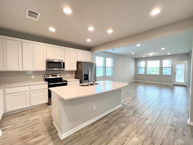 Building Photo - 256 Wild Wind Trail