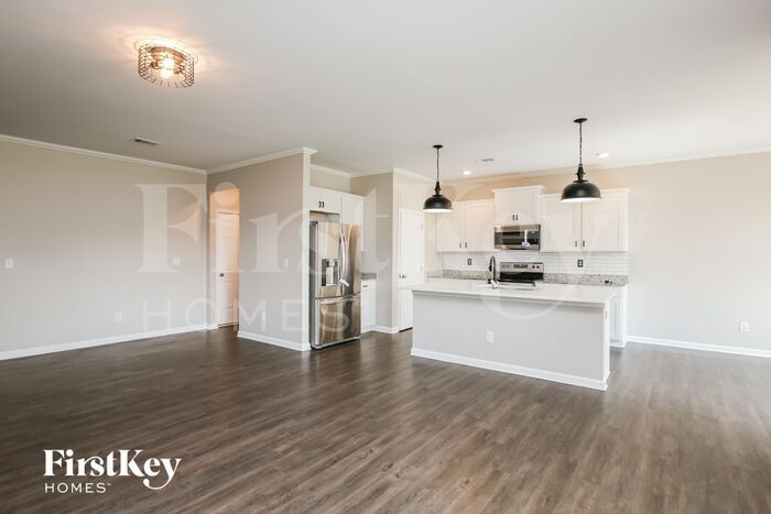 Building Photo - 113 Starbuck Parkway