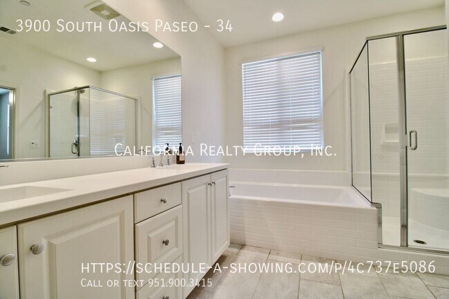 Building Photo - 3900 S Oasis Paseo