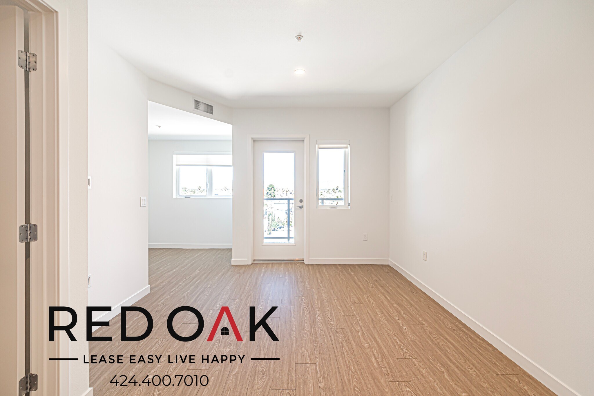 Building Photo - 11405 Chandler Blvd