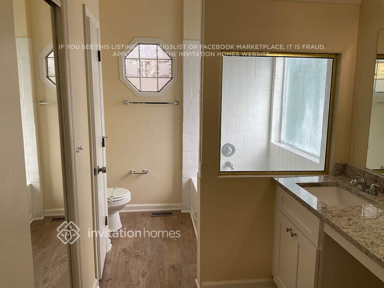 Building Photo - 2990 Trotters Pointe Dr