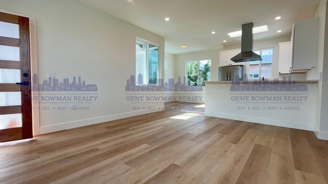 Building Photo - 6742 Waterman Ct