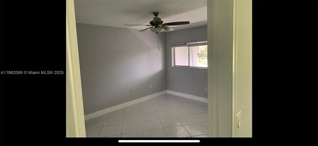 Building Photo - 6720 Arbor Dr