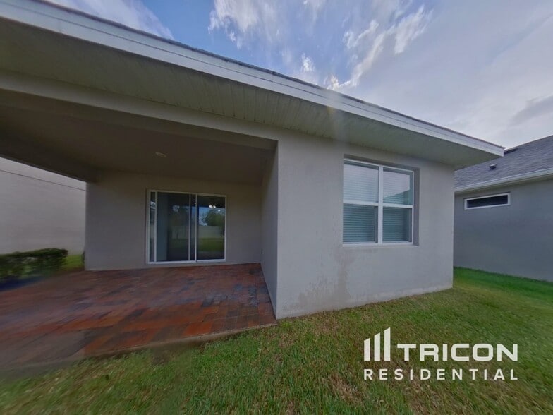 Building Photo - 3608 Voyager Ln