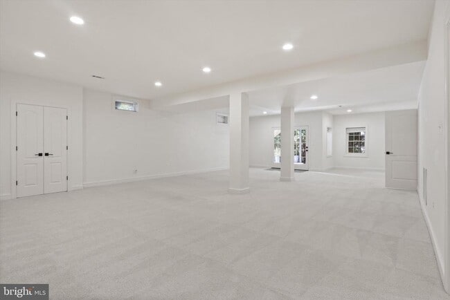 Building Photo - 2751 Cody Rd