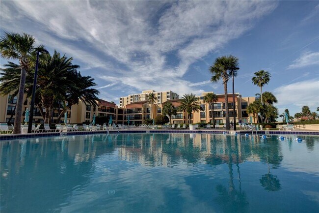 Building Photo - 845 S Gulfview Blvd