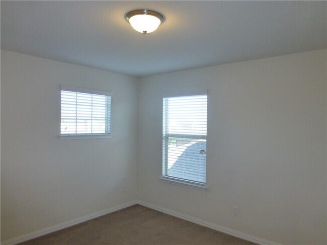 Building Photo - 16029 Hampton Bliss Trce