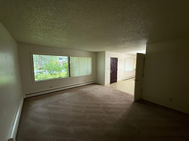 Building Photo - 6949 Windsor Pl