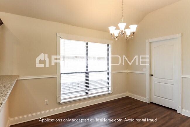 Building Photo - Home for Rent