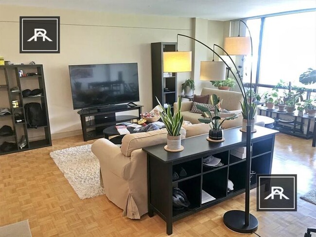 Building Photo - 1 bedroom in Brookline MA 02446