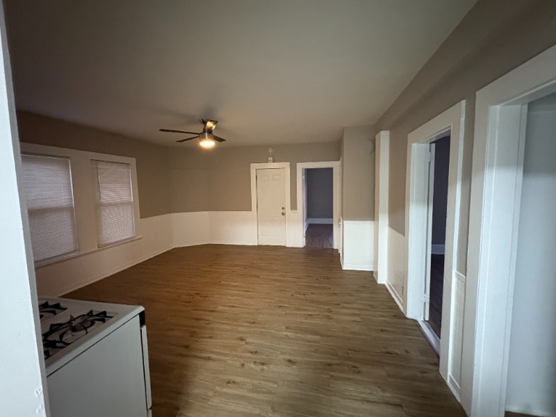 Building Photo - 58 Dwight St