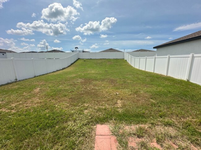 Building Photo - 29235 Fedora Cir