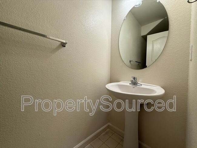 Building Photo - 17340 Ferndale St