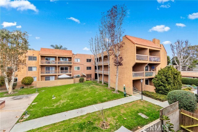 Building Photo - 6600 Warner Ave