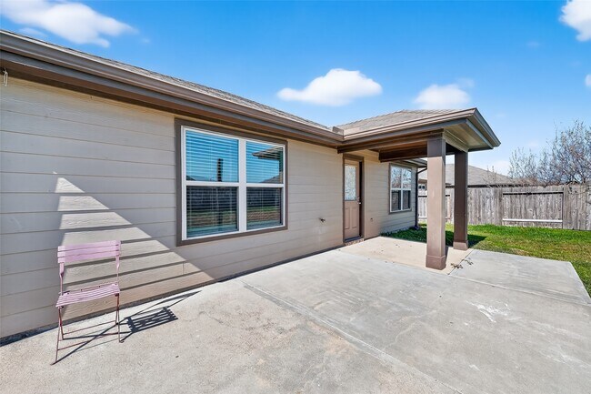 Building Photo - 3015 Lightles Manor Ct