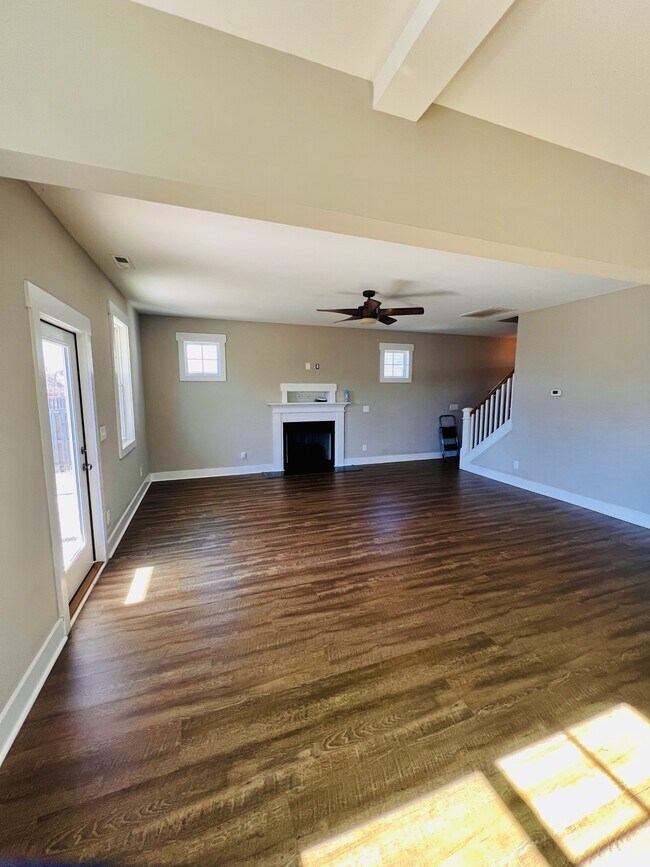 Building Photo - 108 Abaco Dr E