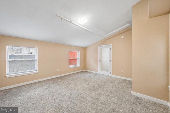 Building Photo - 1720 Sansom St