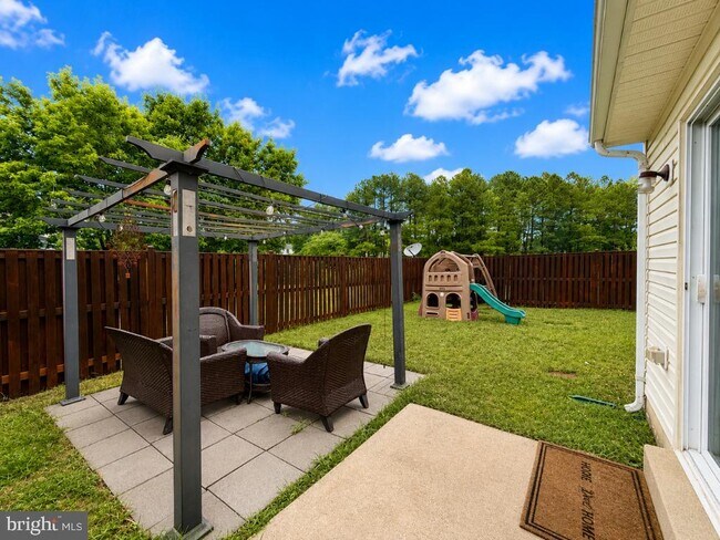 Building Photo - 22089 St Inigoes Ct