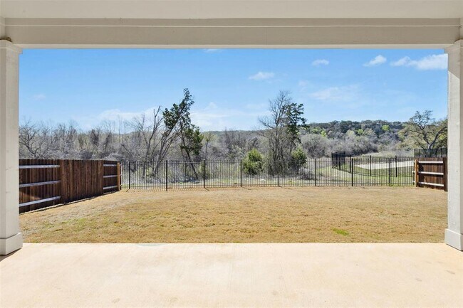 Building Photo - 2124 Ridge Runner Dr