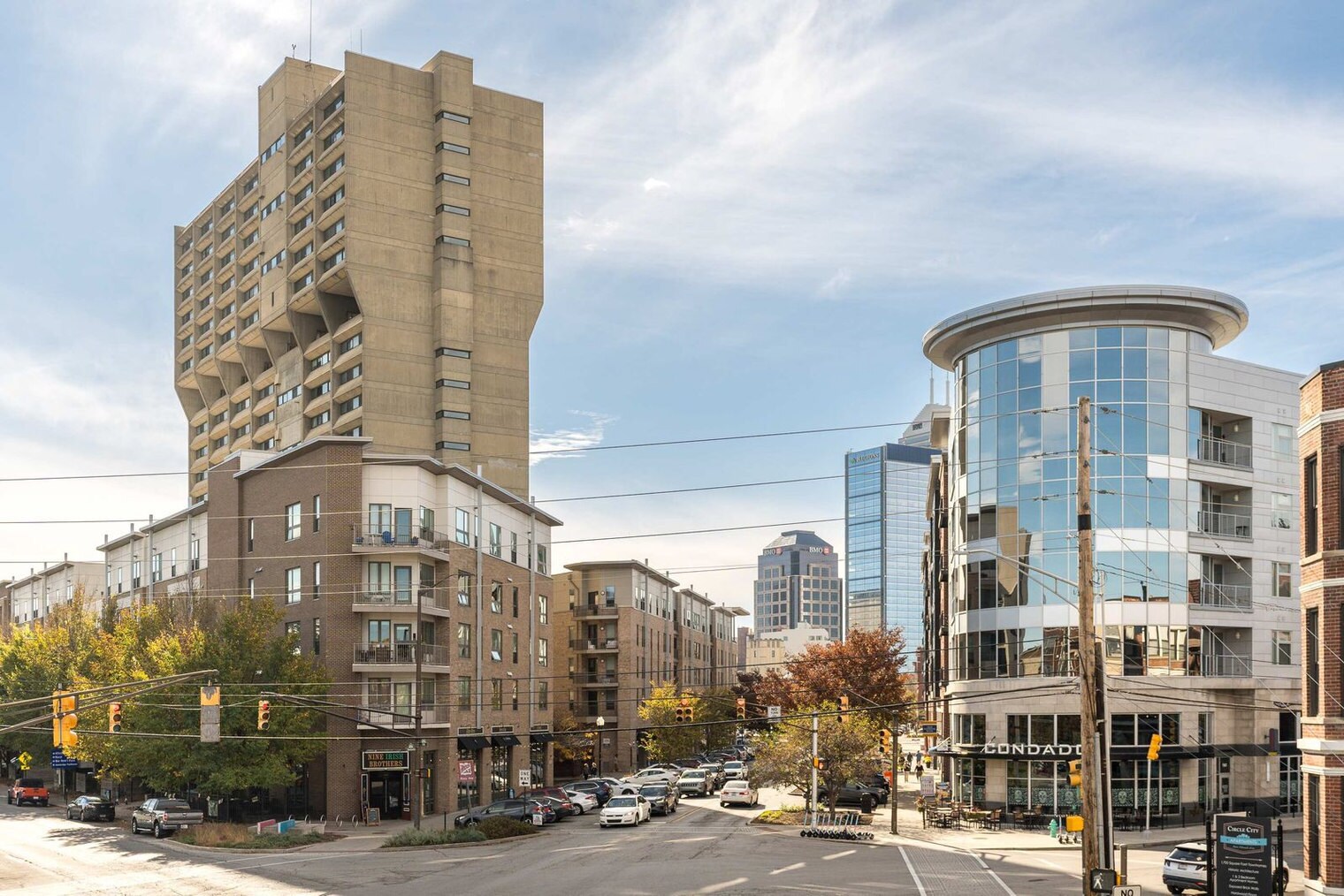 Building Photo - 615 N East St