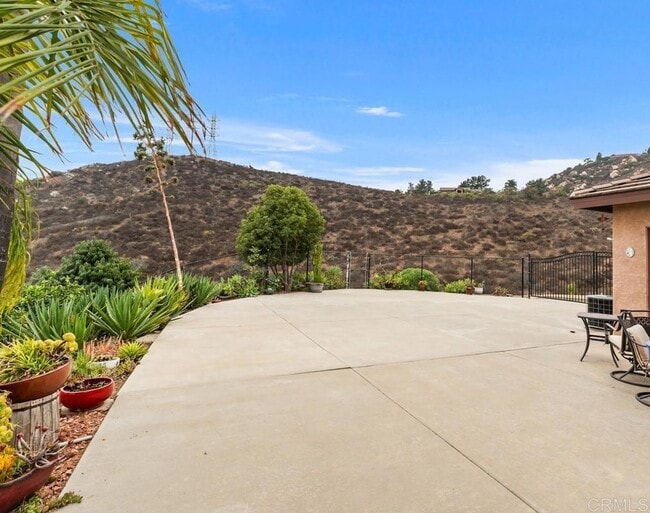 Building Photo - BEAUTIFUL 4BR/3BA home in SINGING HILLS VI...
