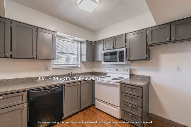 Building Photo - 1764 Farleigh Ct