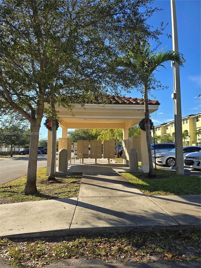 Building Photo - 260 NW 109th Ave