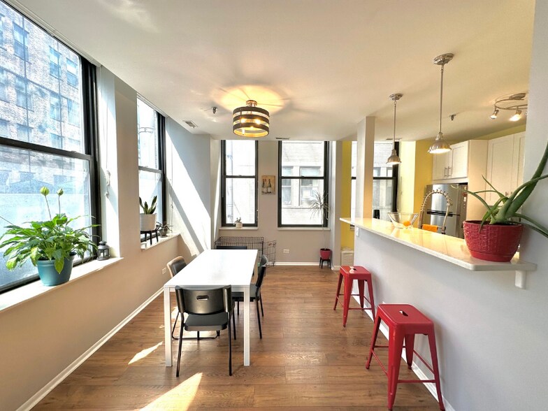 Building Photo - 740 S Federal St