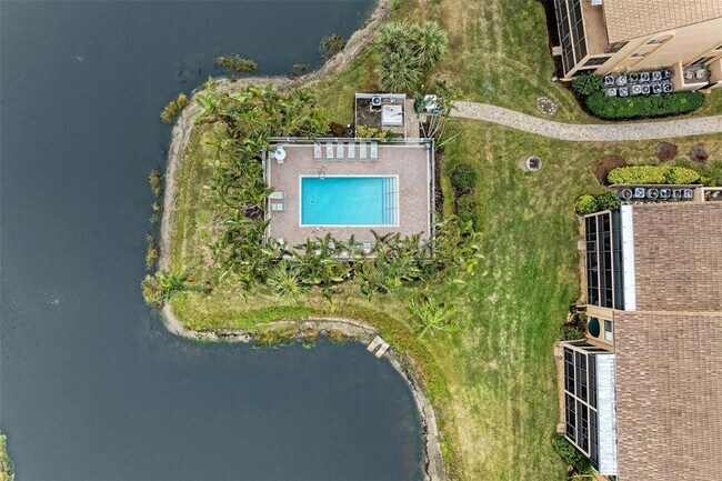 Building Photo - 5612 Ashton Lake Dr