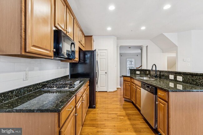 Building Photo - 8915 Amelung St